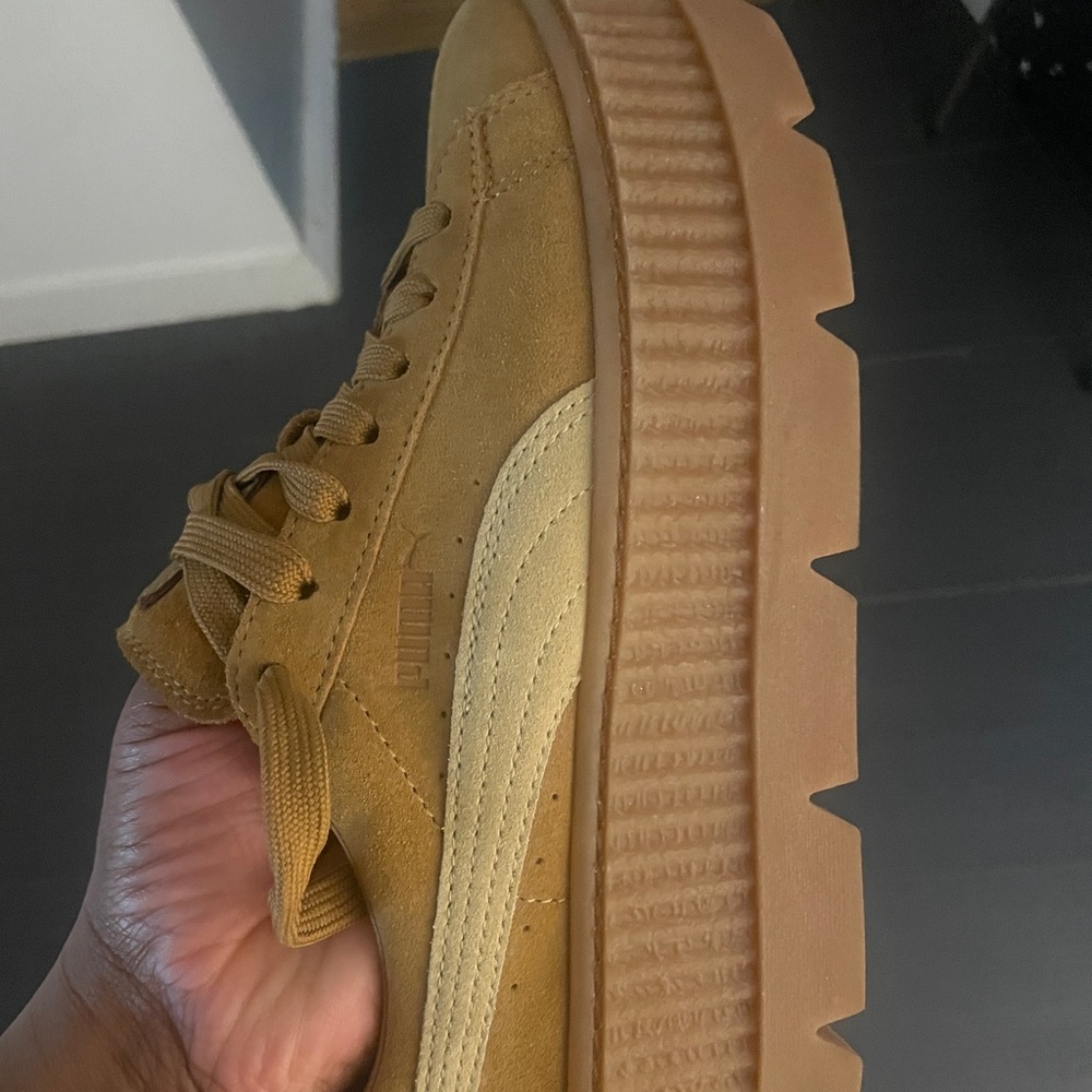 Puma size 8 women wedge puma
